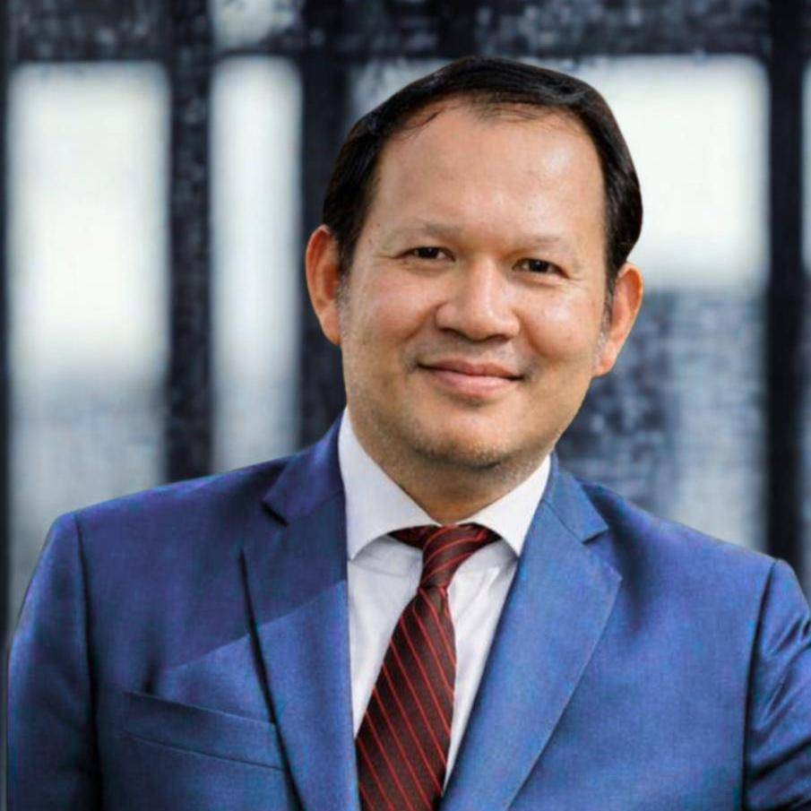 Mr. Jacky Ong Founder & Chairman
CHG Global Organization / CISW
Holding Group Chairperson, CHG
Global Summits